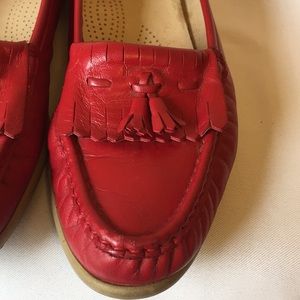 Vintage Read Shoes